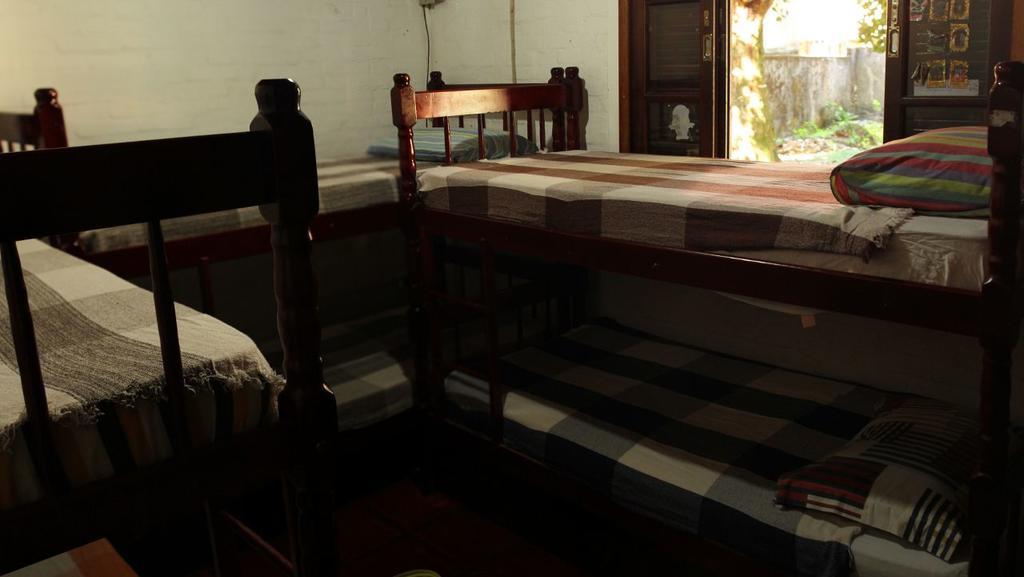Hostel Casa Da Malu Abraão Extérieur photo
